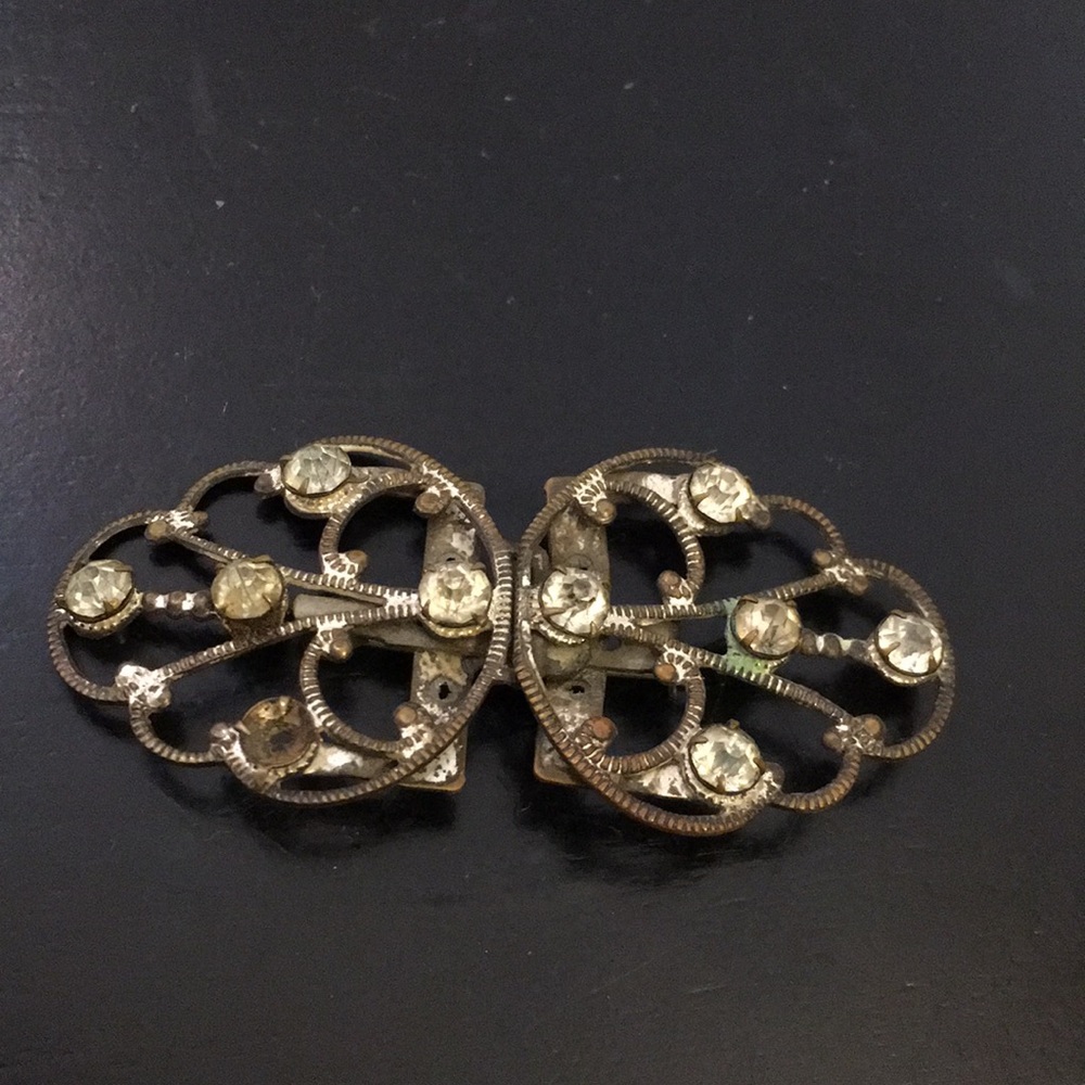 Antique pin with scroll filigree pastes. 3 inches
